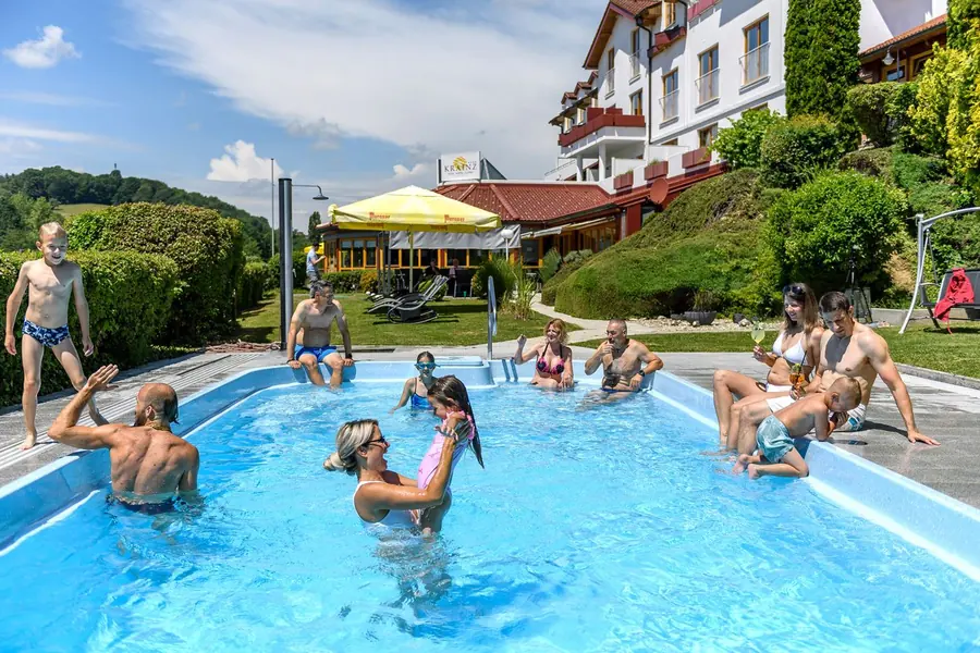 Freibad und Therme